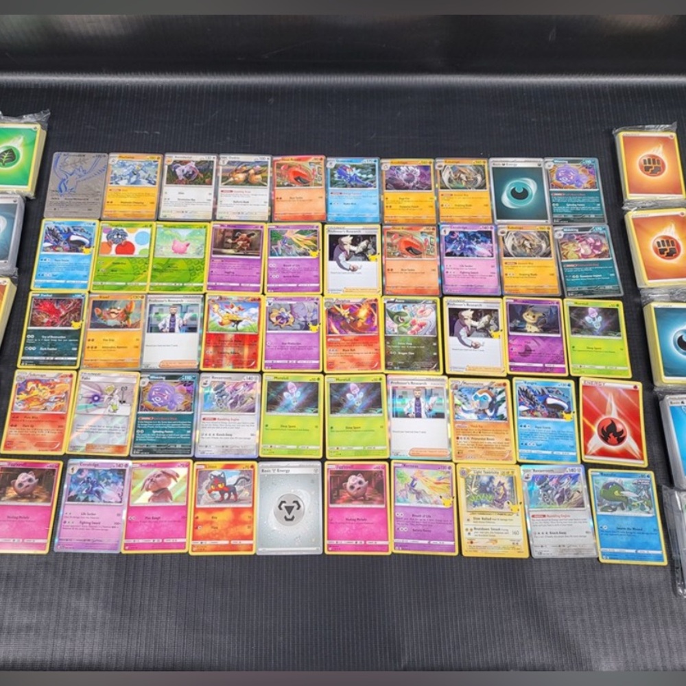 *RARE* Holographic Pokemon Card Lot w/ Sealed Packs compatibles